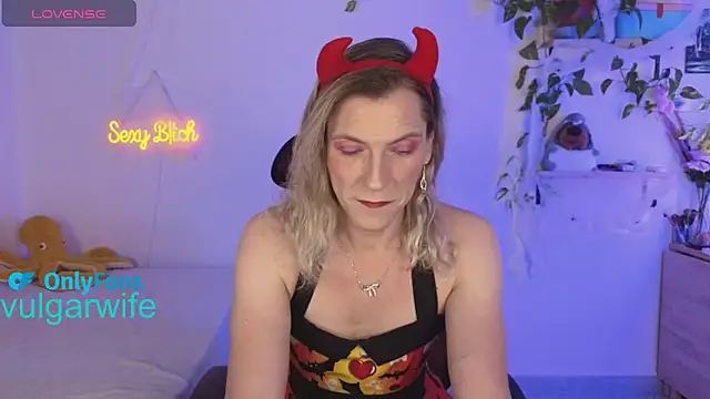 vulgar wife online show from 26, 10, 2025