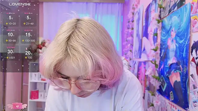 Coconut Mia online show from 13, 10, 2025