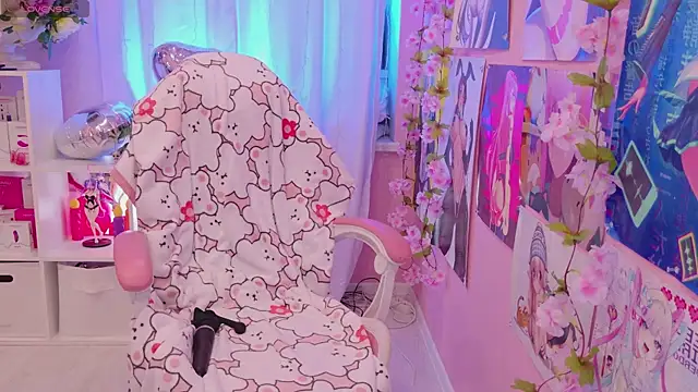 Coconut Mia online show from 12, 2, 2026