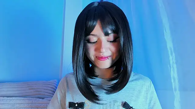 Snapshot of EmilyWithe chatting on 29, 9, 2025 EmilyWithe online show from 29, 9, 2025