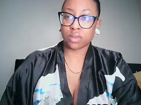 Snapshot of Nyxie_Chaos chatting on 18, 2, 2026 Nyxie Chaos online show from 18, 2, 2026