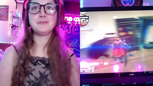 mirannacult online show from 4, 1, 2025