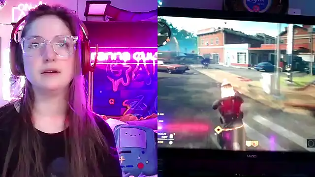 mirannacult online show from 10, 1, 2025