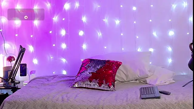 aryalovejoy online show from 2, 2, 2025