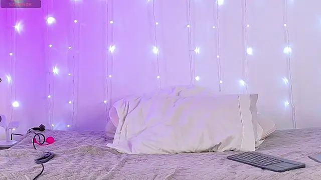 aryalovejoy online show from 4, 2, 2025