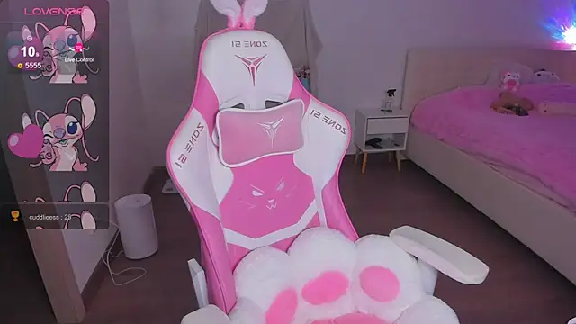 molly murrrr online show from 4, 1, 2025