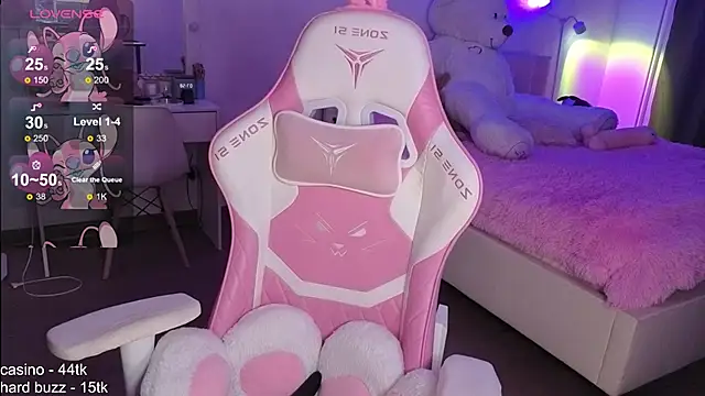 molly murrrr online show from 28, 10, 2025