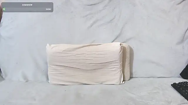 qustci-couple online show from 8, 3, 2025