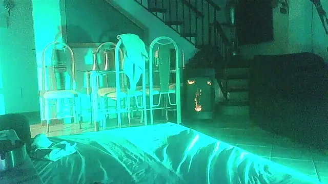 Snapshot of FJcouple chatting on 17, 12, 2024 FJcouple online show from 17, 12, 2024