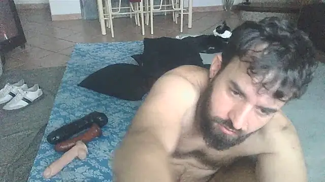 Snapshot of FJcouple chatting on 17, 1, 2025 FJcouple online show from 17, 1, 2025