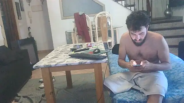 Snapshot of FJcouple chatting on 17, 1, 2025 FJcouple online show from 17, 1, 2025