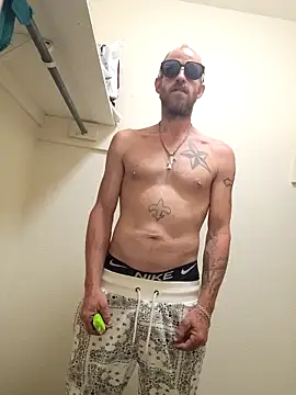 Snapshot of 5g4ever chatting on 20, 10, 2025 5g4ever online show from 20, 10, 2025