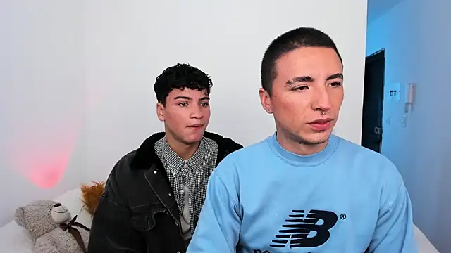 sweet boys xx online show from 3, 11, 2025