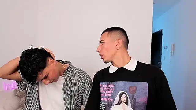 sweet boys xx online show from 14, 11, 2025