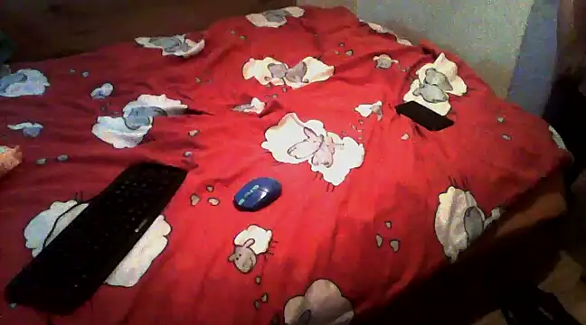 Snapshot of eblata04 chatting on 18, 12, 2024 eblata04 online show from 18, 12, 2024