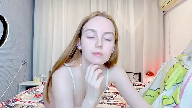 Wild  flowers online show from 4, 12, 2025