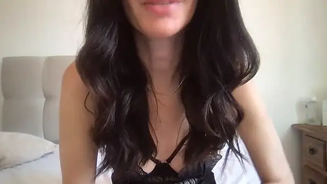 paolajonez online show from 16, 2, 2026