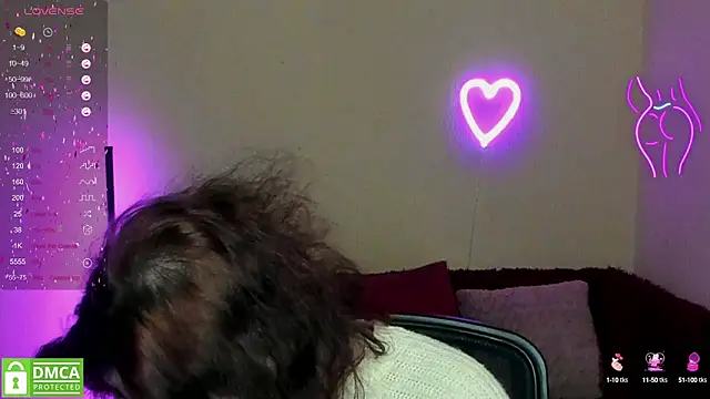 Snapshot of Muse_kitty_jenia chatting on 1, 3, 2025 Muse kitty jenia online show from 1, 3, 2025