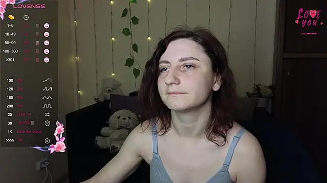 Snapshot of Muse_kitty_jenia chatting on 8, 3, 2025 Muse kitty jenia online show from 8, 3, 2025