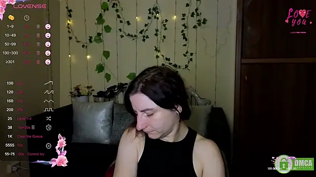 Snapshot of Muse_kitty_jenia chatting on 13, 9, 2025 Muse kitty jenia online show from 13, 9, 2025