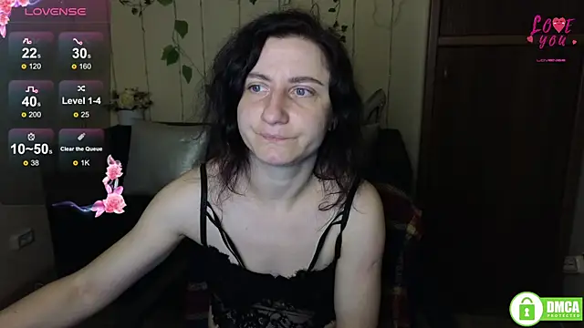 Snapshot of Muse_kitty_jenia chatting on 14, 10, 2025 Muse kitty jenia online show from 14, 10, 2025