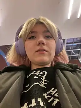 Baby  Naughty online show from 7, 12, 2024