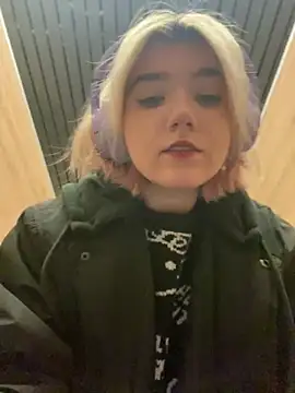 Baby  Naughty online show from 14, 12, 2024