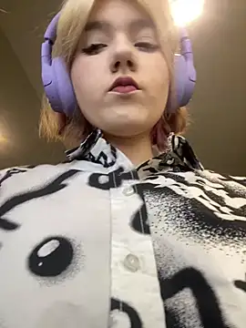 Baby  Naughty online show from 31, 1, 2025