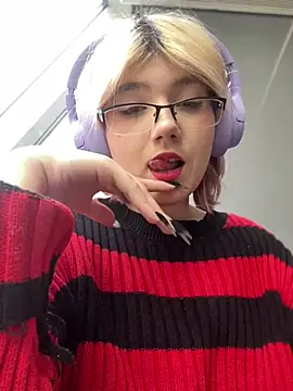 Baby  Naughty online show from 17, 2, 2025