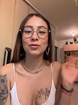juanasnz99 online show from 10, 1, 2025