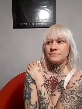 poussichienne online show from 20, 11, 2025