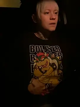 poussichienne online show from 25, 2, 2026