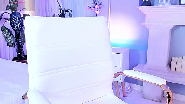 tiffany becker online show from 22, 12, 2025