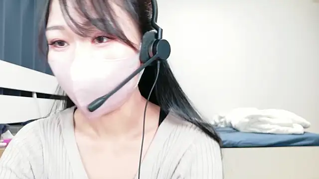 00 aoi 00 online show from 8, 10, 2025