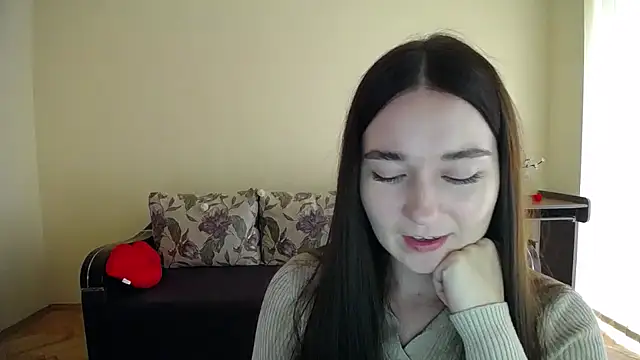 Snapshot of Pretty_shy chatting on 10, 10, 2025 Pretty shy online show from 10, 10, 2025