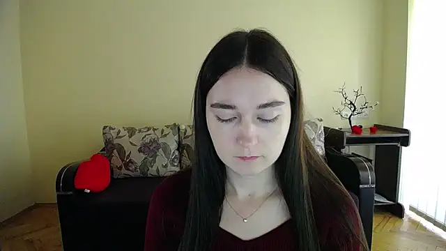 Snapshot of Pretty_shy chatting on 13, 10, 2025 Pretty shy online show from 13, 10, 2025