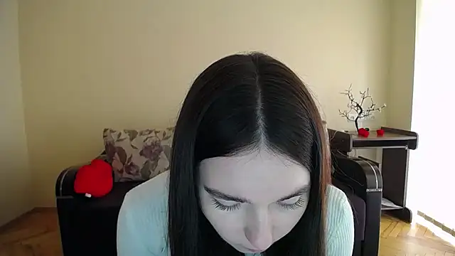 Snapshot of Pretty_shy chatting on 18, 10, 2025 Pretty shy online show from 18, 10, 2025