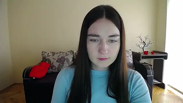 Snapshot of Pretty_shy chatting on 22, 10, 2025 Pretty shy online show from 22, 10, 2025