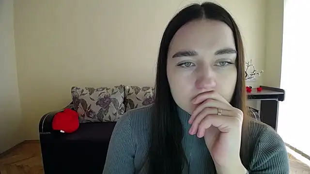 Snapshot of Pretty_shy chatting on 23, 10, 2025 Pretty shy online show from 23, 10, 2025