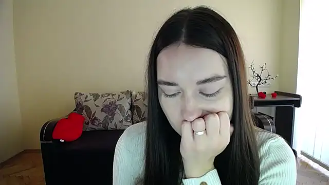 Snapshot of Pretty_shy chatting on 26, 10, 2025 Pretty shy online show from 26, 10, 2025