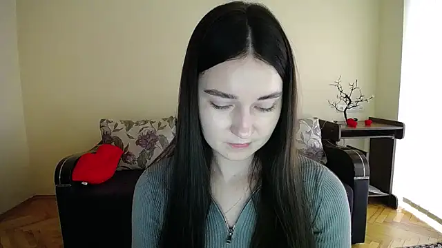 Snapshot of Pretty_shy chatting on 21, 11, 2025 Pretty shy online show from 21, 11, 2025