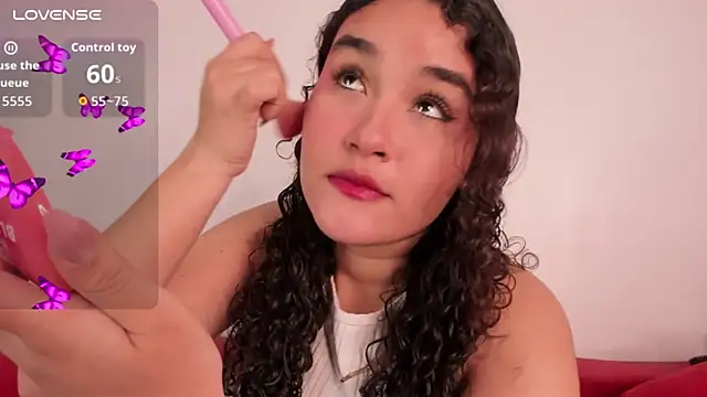 Snapshot of Chanelle_ chatting on 29, 9, 2025 Chanelle  online show from 29, 9, 2025