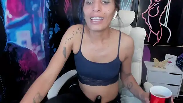 Snapshot of ImCrazzy chatting on 4, 2, 2025 ImCrazzy online show from 4, 2, 2025
