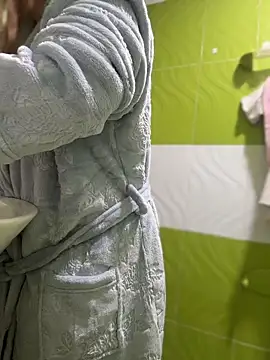 Emiily lee online show from 3, 2, 2026