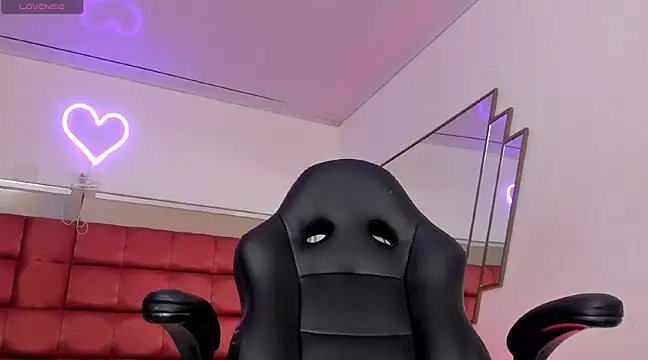 BonnieCute  online show from 19, 12, 2024