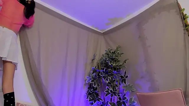 BonnieCute  online show from 10, 10, 2025