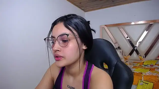 antonella sweetlittle online show from 4, 1, 2025