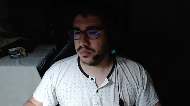 thealfawolf01 online show from 14, 10, 2025