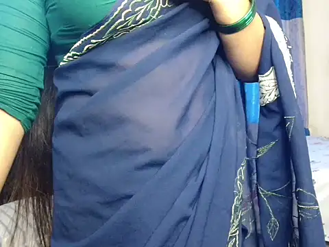 Snapshot of Unlucky-flowers chatting on 28, 10, 2025 Unlucky-flowers online show from 28, 10, 2025