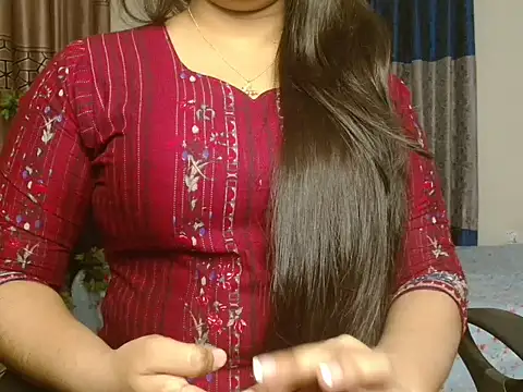 Snapshot of Unlucky-flowers chatting on 24, 11, 2025 Unlucky-flowers online show from 24, 11, 2025